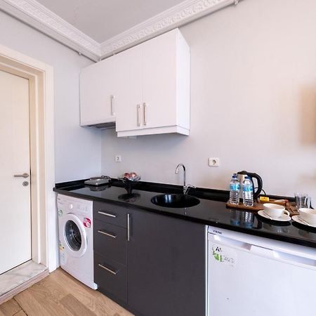 Frame Hotel & Suites Istanbul Bagian luar foto