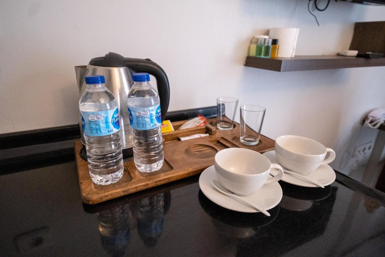 Frame Hotel & Suites Istanbul Bagian luar foto